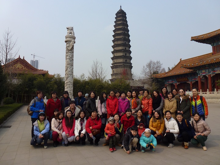 集團組織女員工祈福踏春游